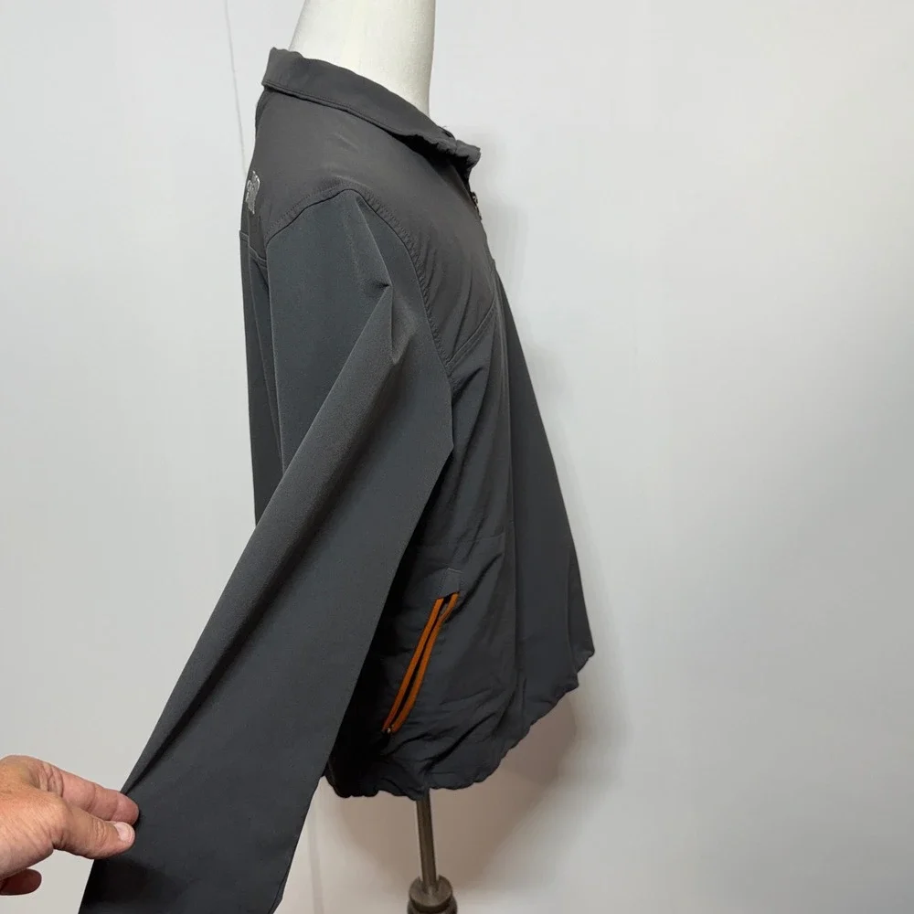 *The North Face Jacket Mens Medium Gray Apex 1/4 Zip Pullover Softshell